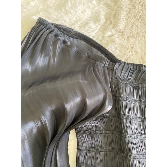 Witchy‎ Whimsigoth Gauze Stretch Little Black Dress Satiny Bell Sleeves Sz M - Picture 8 of 9